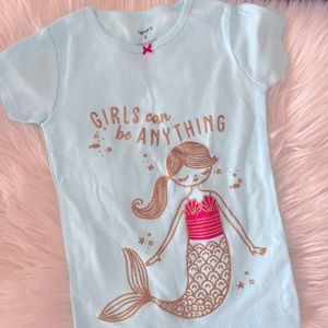 Carter’s Girls T-shirt.